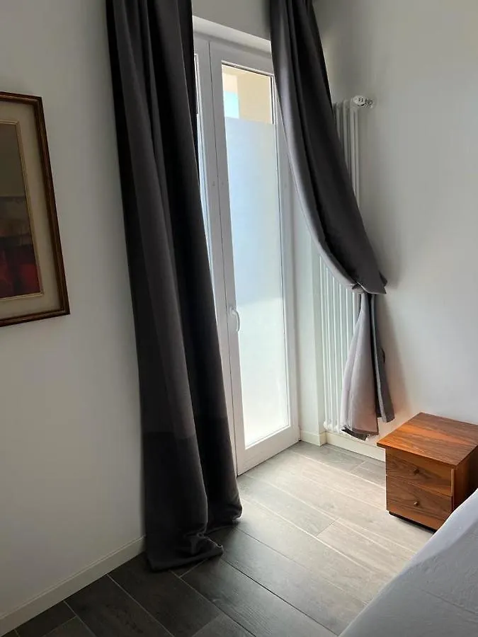 Garda 33 Caprino Veronese Apartment 0*,  Italy