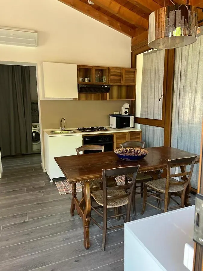 Garda 33 Caprino Veronese Apartment